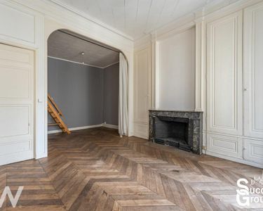 Appartement 247 300 € - 54 m²