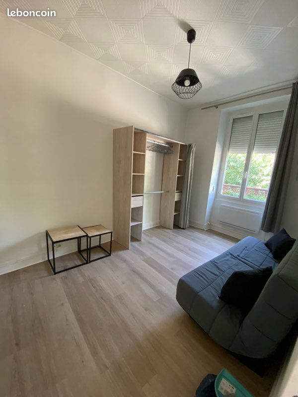 Appartement 1 pièce 24 m² · à Saint-Amand-Montrond · 24 m² · 315 €