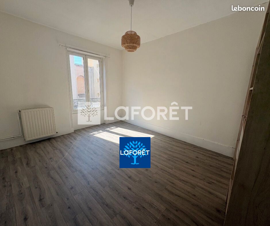 Appartement 3 pièces 65 m² · à Roanne · 65 m² · 490 €/mois
