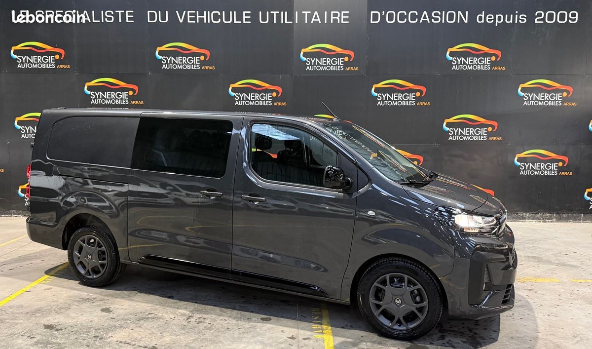 Jumpy xl cabine approfondie 5 places hdi 180 ch 10 km 30.408 ht (36.490 ttc) (image 1)