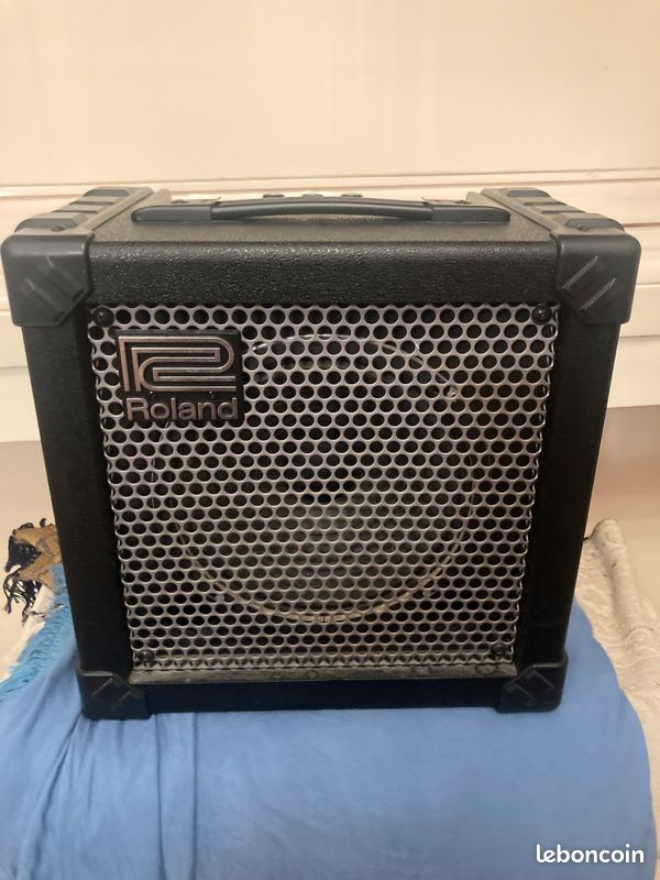 Ampli guitare Roland (image 1)