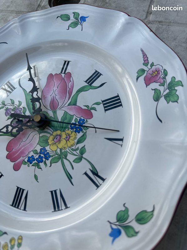 Ancienne assiette parlante, Un record, Lunéville KG Blanc/Bleu
