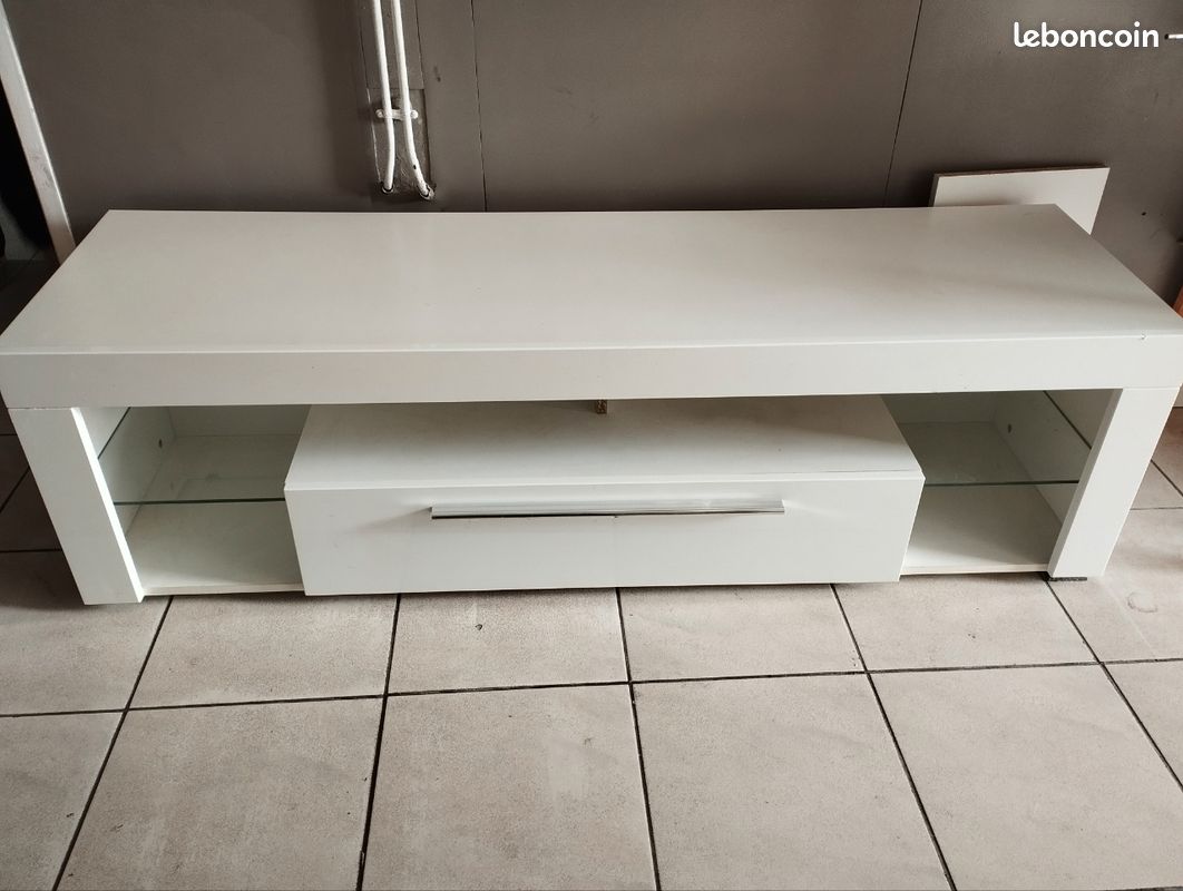 Meuble télé (image 1)