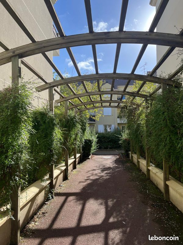 Appartement a louer plaisir - 1 pièce(s) - 25 m2 - Surfyn