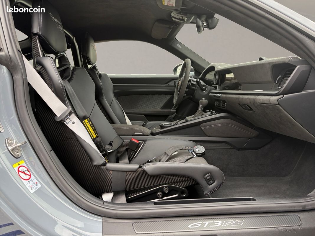 Porsche 992 GT3 RS 4.0 525cv PDK7 Pack Weissach Pack ClubSport Chrono Bose Caméra CarPlay LIFT TVA LIVRAISON POSSIBL (image 3)