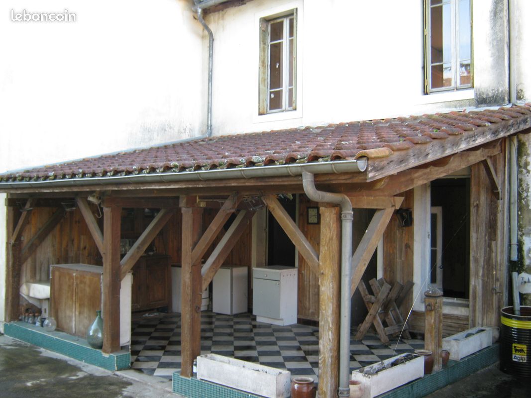 Maison 6 pièces 120 m² · à Riscle · 120 m² · 27 000 €