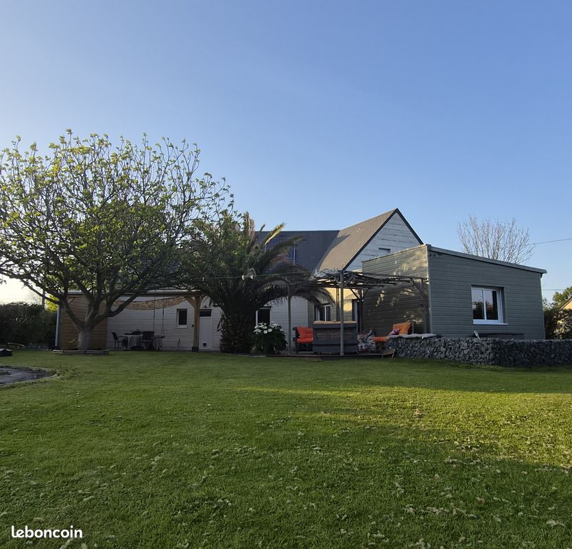 Maison 5 pièces 142 m² · à Quettreville-sur-Sienne · 142 m² · 305 000 €