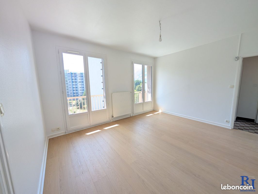 Appartement 2 pièces 43 m² · à Saint-Égrève · 43 m² · 635 €