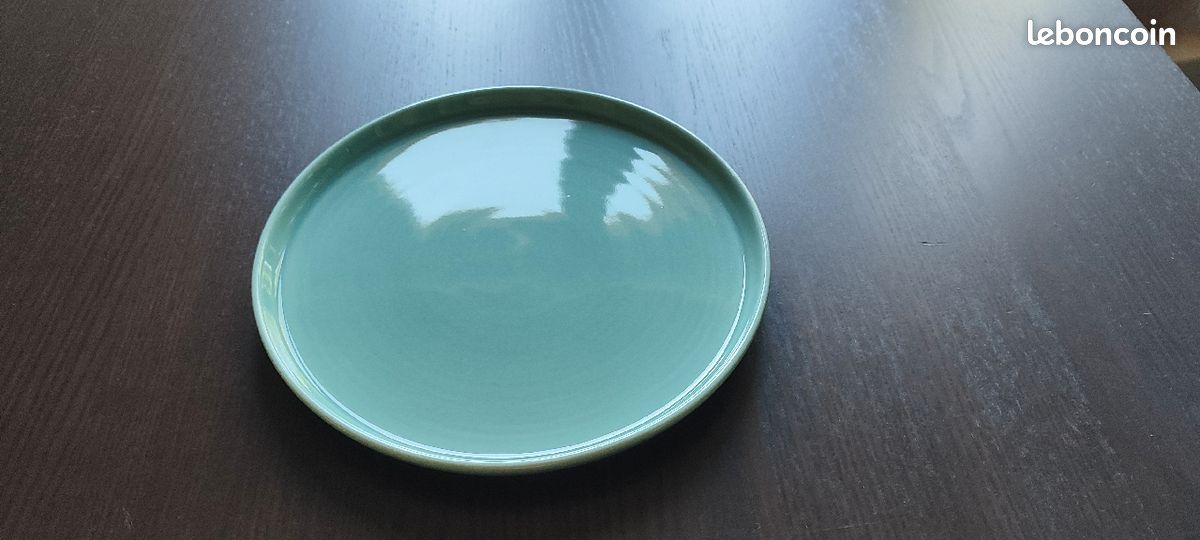 Assiettes en grès (image 1)