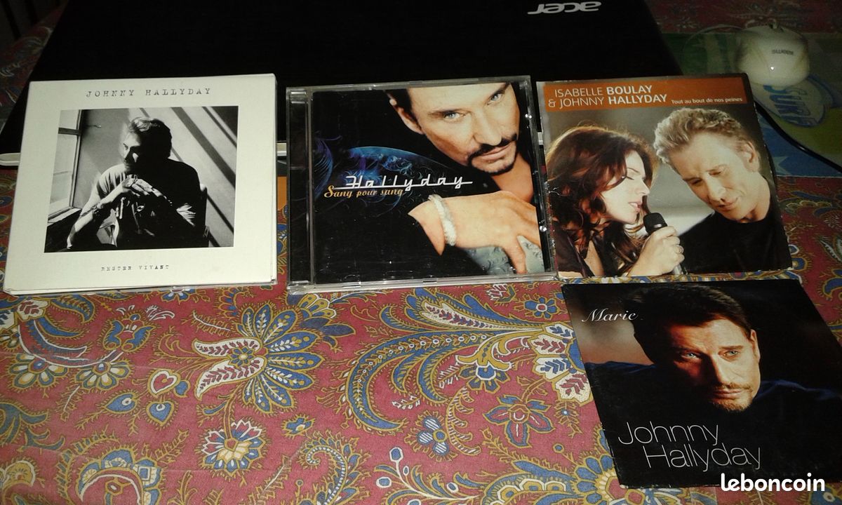 2 cd + 2 cd 2 titres johnny halliday (image 1)