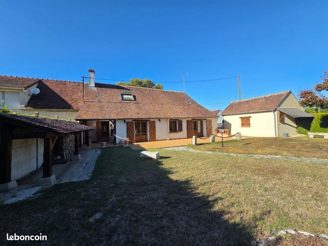 Maison 4 pièces 148 m² · à Montcresson · 148 m² · 147 600 €