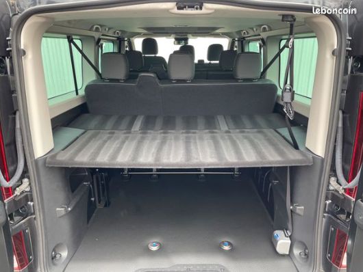 Renault trafic combi l2 grand techno 9 places dci 150 ch (image 4)