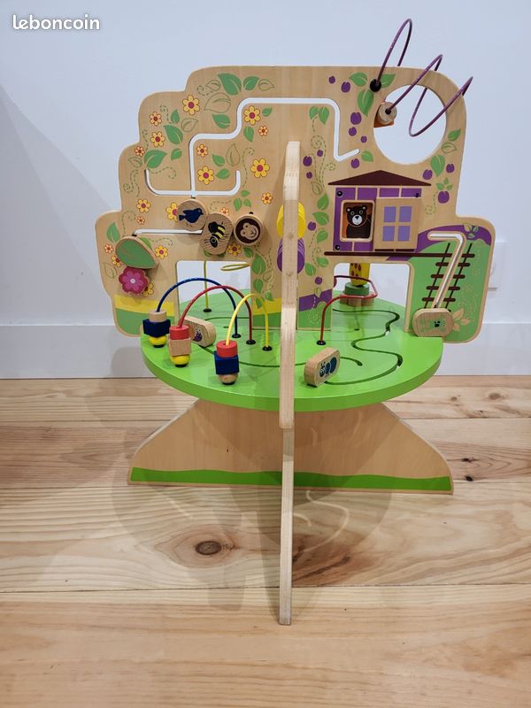 Table d'éveil en bois (image 1)