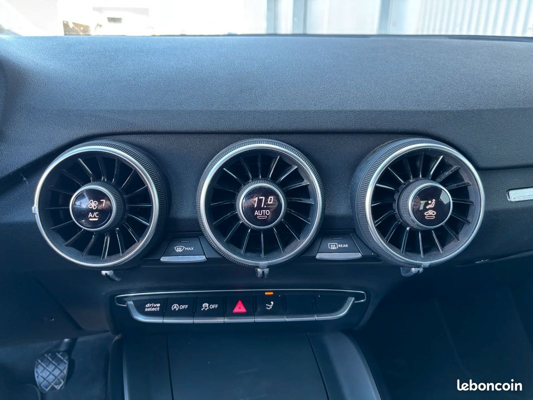 Audi TT III 2.0 TDI 184ch Ultra - Suivi d'entretien / Audi drive select / Sièges chauffants (image 17)