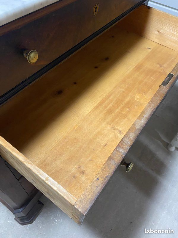 Commode en bois avec plateau marbre (image 5)