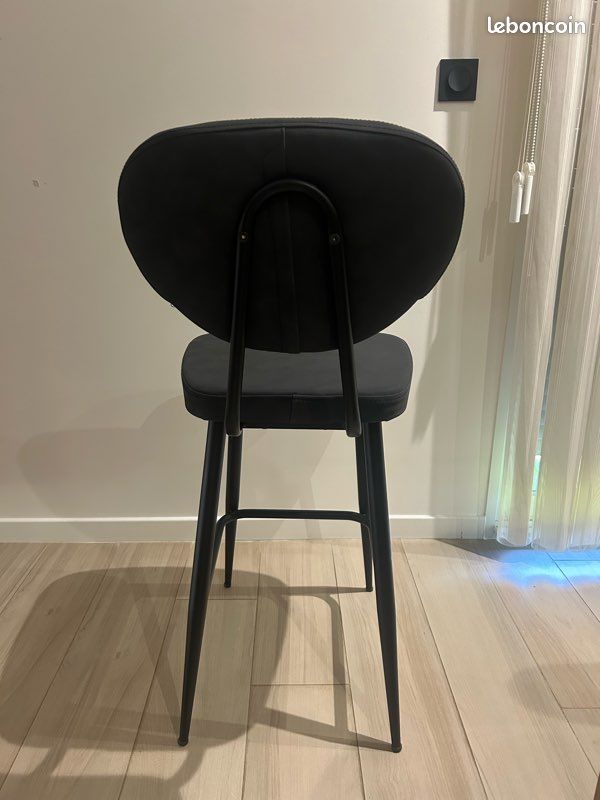 Chaise de bar (image 3)