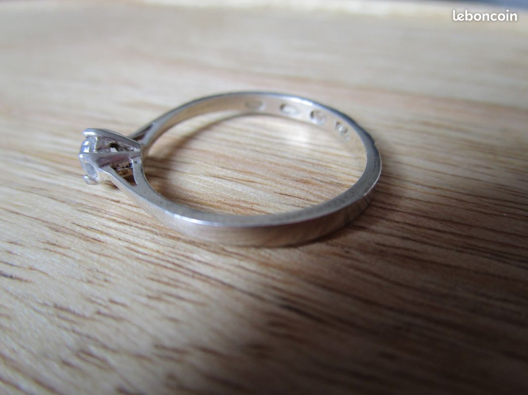 BAGUE Solitaire en ARGENT rhodié et OXYDE de ZIRCONIUM - TAILLE 60 DISPONIBLE