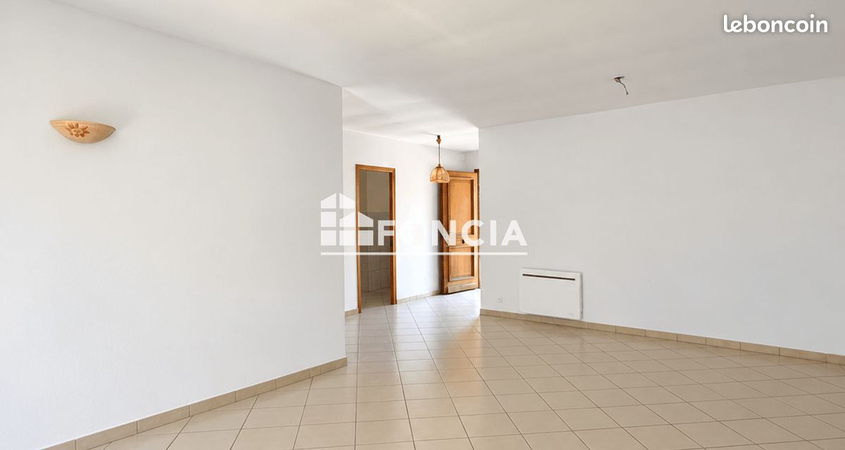 Maison 4 pièces 93 m² · à Orange · 93 m² · 270 000 €