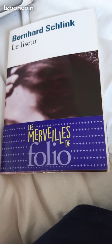 Livre : le liseur (image 1)
