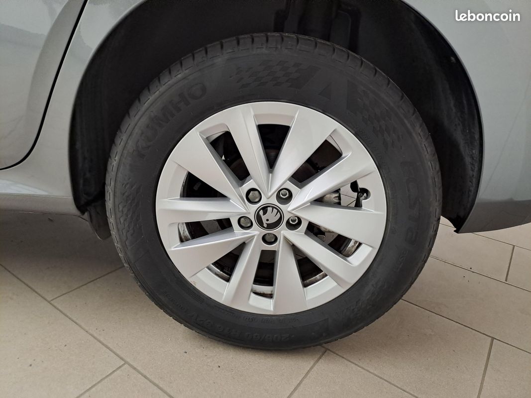 SKODA Kamiq 1.0 TSI Evo 2 116 ch DSG7 Selection (image 10)