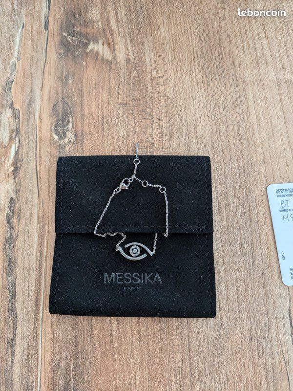Bracelet Messika Lucky Eye en or blanc et diamants (image 1)