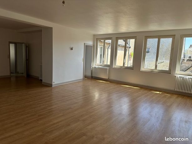 Appartement T4 Villedieu sur Indre