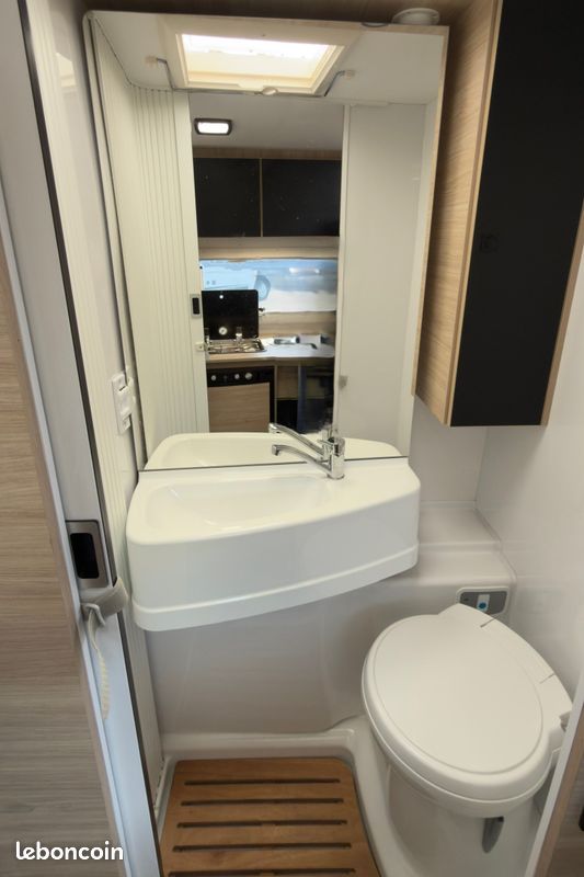 CHAUSSON S514 ETAPE LINE - 6.24m | Camping-car Profilé Compact Occasion (image 7)