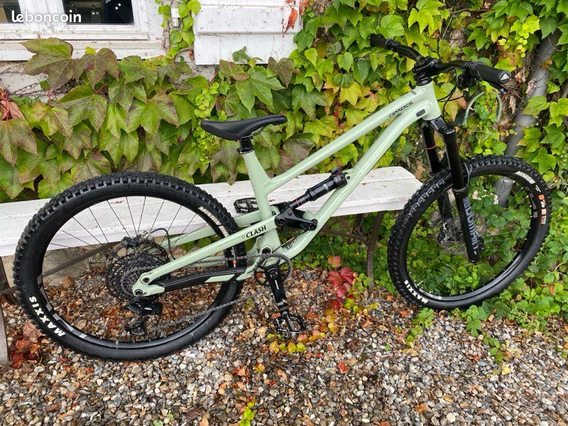 Heritage Green Commencal Clash Origin 2021 Commencal Meta HT AM