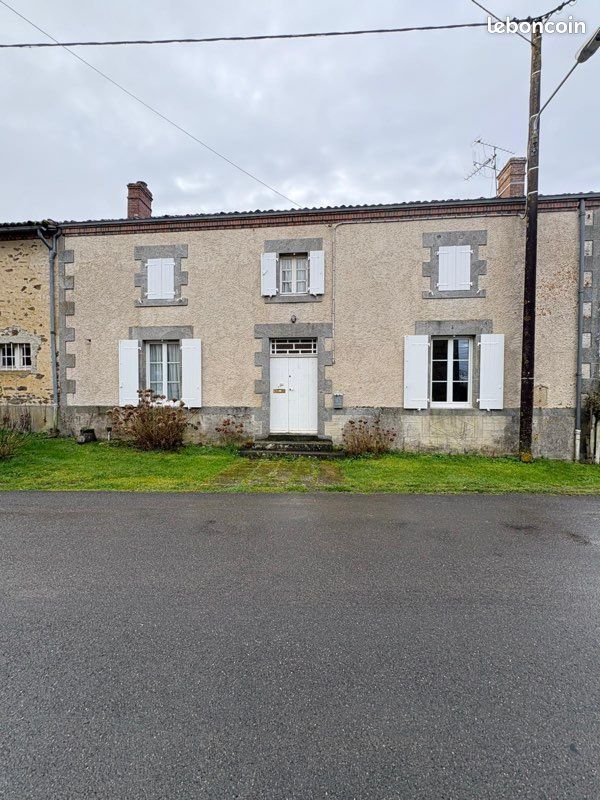 Maison 7 pièces 196 m² · à Val-d'Oire-Et-Gartempe · 196 m² · 127 000 €