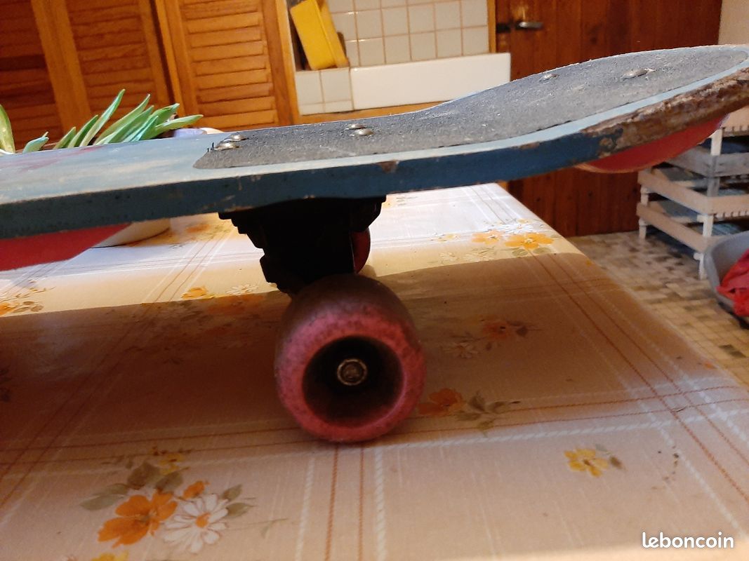 Très vieux skate (image 2)