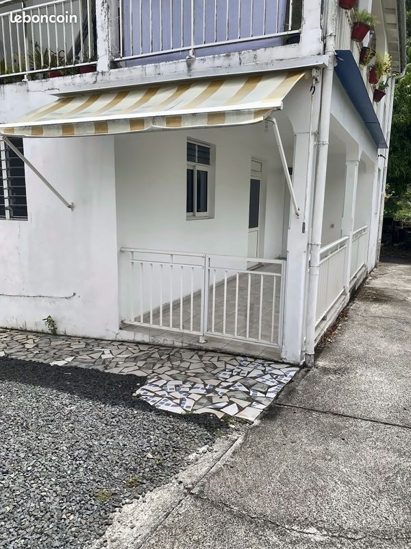 Appartement 3 pièces 66 m² · à Sainte-Anne · 66,3 m² · 700 €