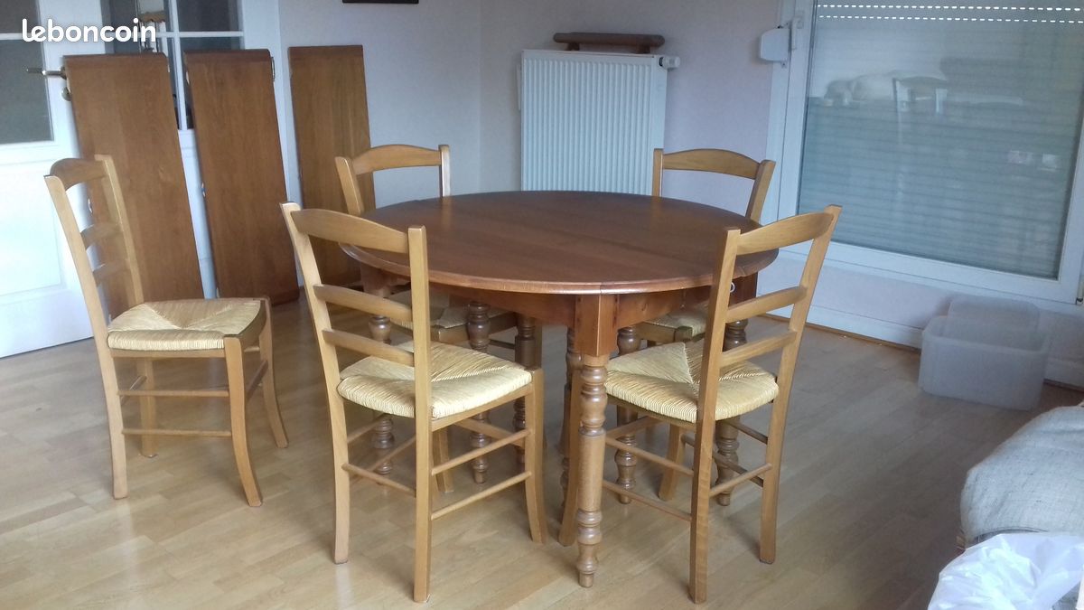 Table et 5 chaises (image 2)