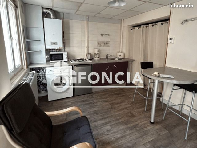 Appartement 1 pièce 23 m² · à Bourg-en-Bresse · 23 m² · 385 €