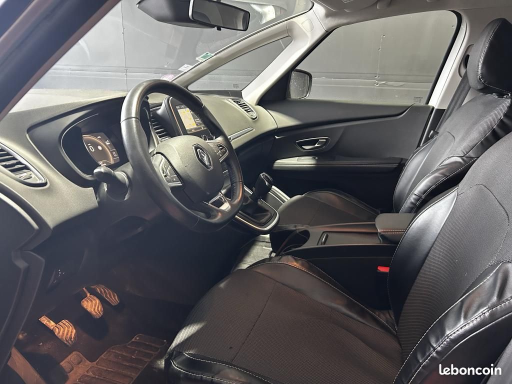 RENAULT SCENIC 1.2 130ch - Garantie 12 mois (image 11)
