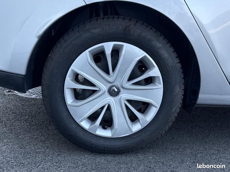 Renault Clio Estate 1.5 dCi 90ch energy Business Euro6c (image 16)
