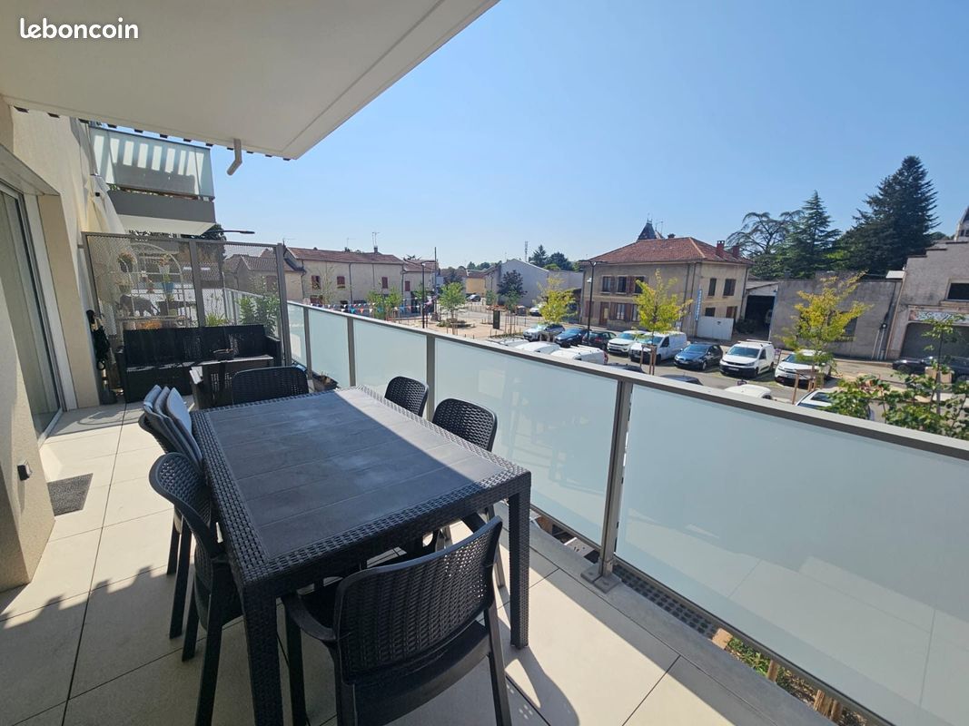 Appartement 2 pièces 41 m² · à Pusignan · 41 m² · 830 €/mois