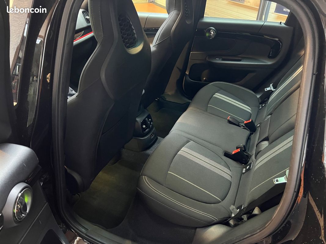 MINI COUNTRYMAN 1.5 134cv+88cv HYBRID PHEV COOPER SE ALL4 BVA JCW / TOIT OUVRANT / APPLECARPLAY / SIEGES CHAUFFANTS (image 26)