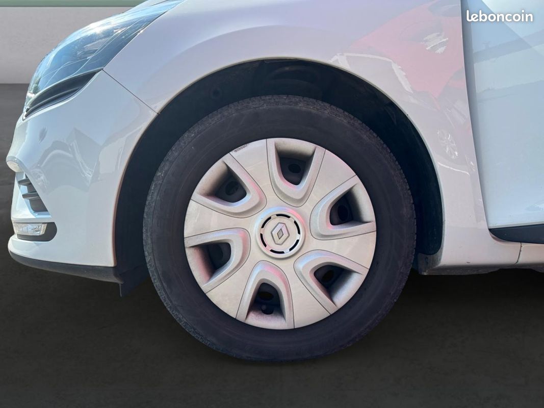 RENAULT CLIO 4 1.5 Energy dCi - 75 IV Société Garantie 12 mois TVA récupérable (image 14)