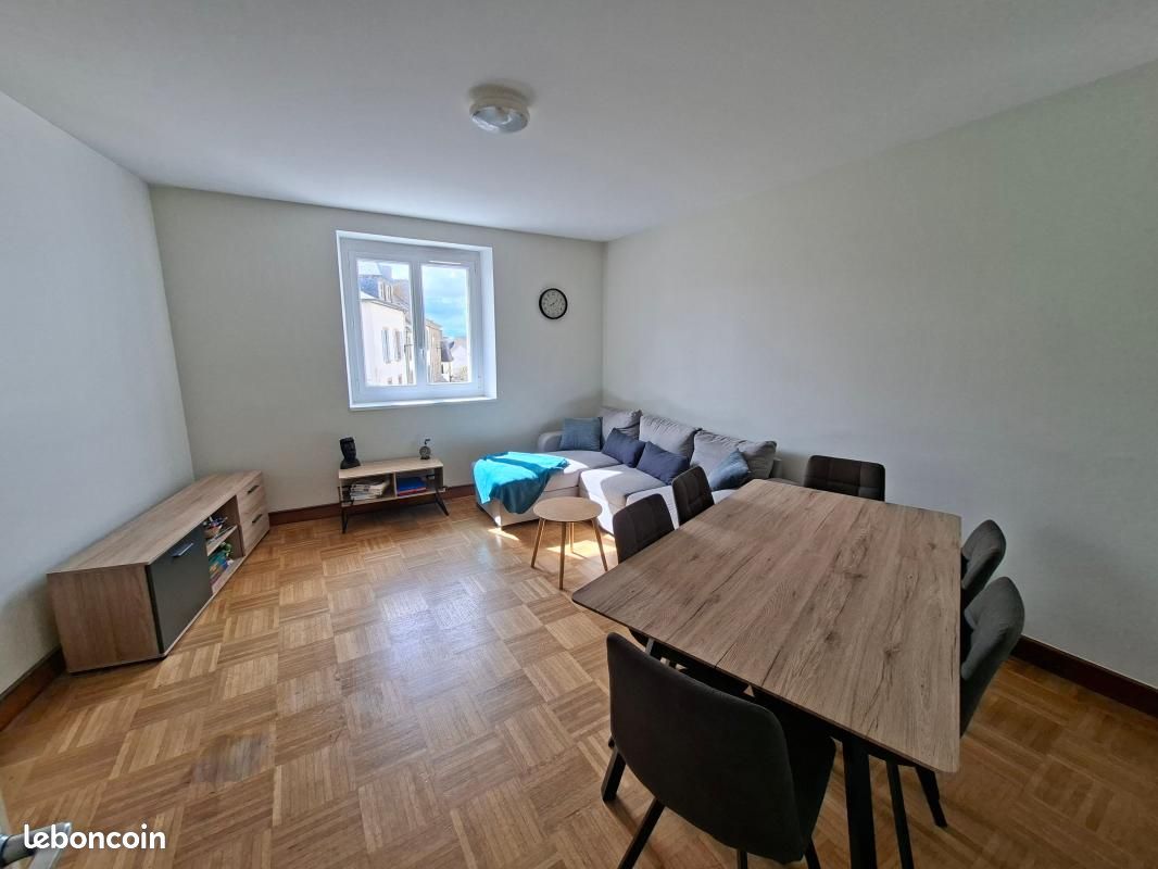 Appartement 2 pièces 47 m² · à Carhaix-Plouguer · 47 m² · 445 €/mois