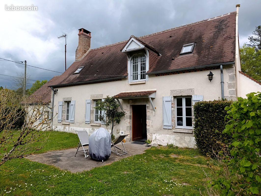 Maison 5 pièces 101 m² · à Vitry-aux-Loges · 101 m² · 167 000 €