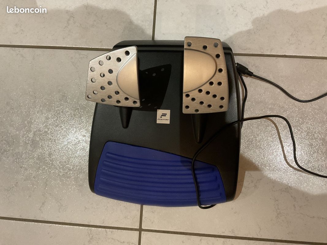 Volant Speedster 3 fanatec (image 1)