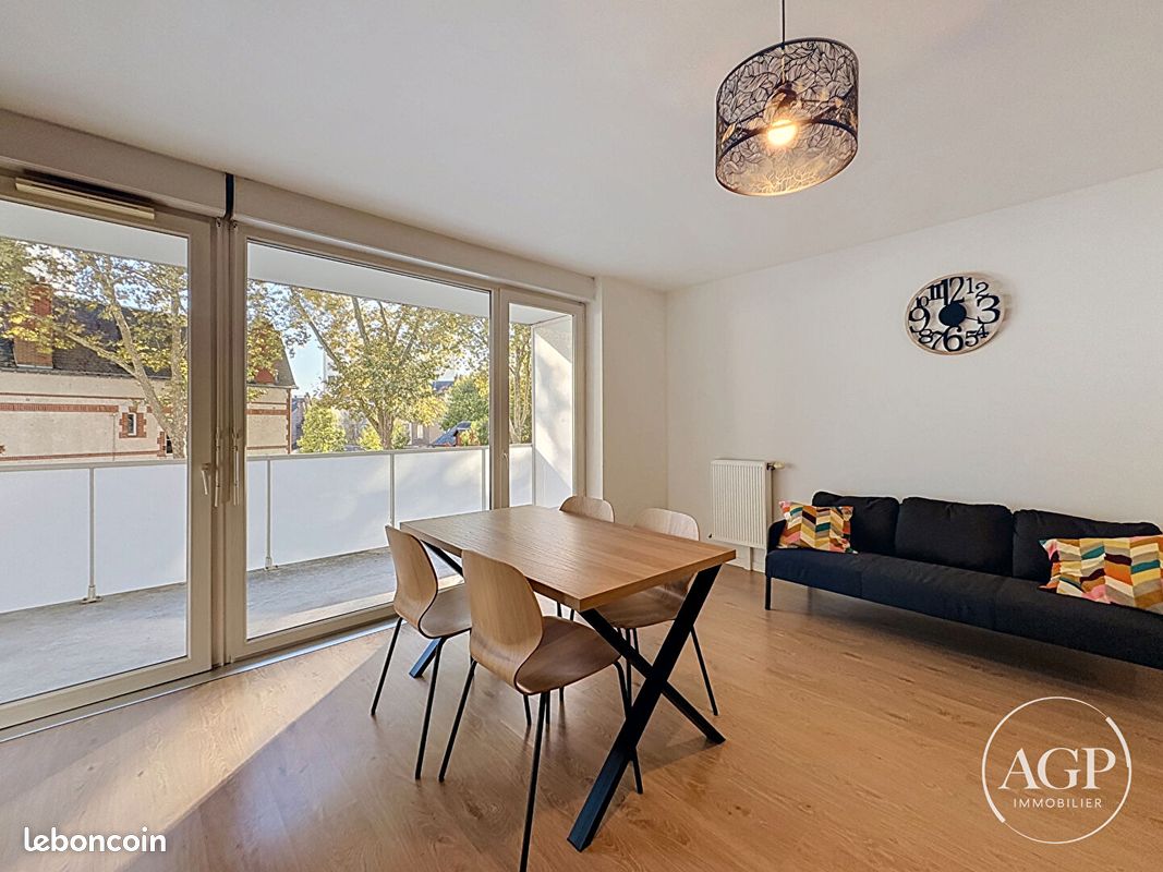 Appartement 3 pièces 64 m² · à Orléans · 64 m² · 900 €/mois