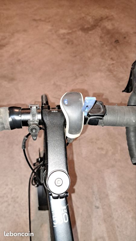Home trainer Tacx très bon état (image 4)