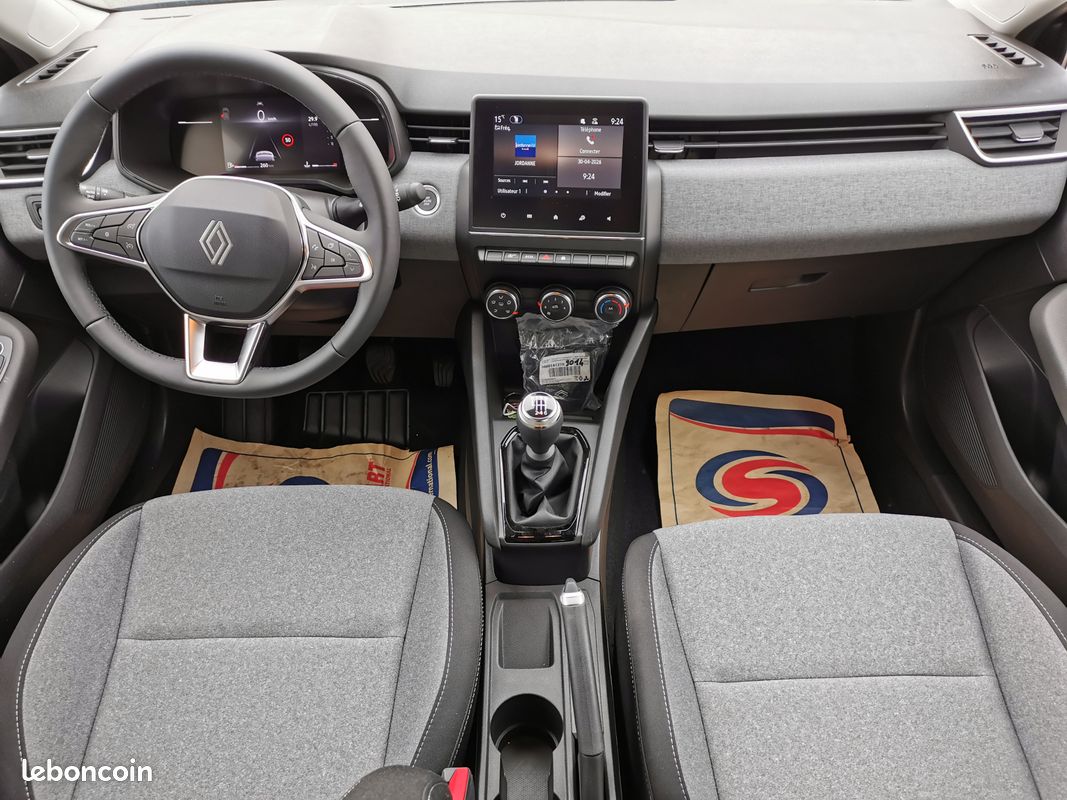 Renault clio v 1.5 blue dci 100 cv evolution (image 5)