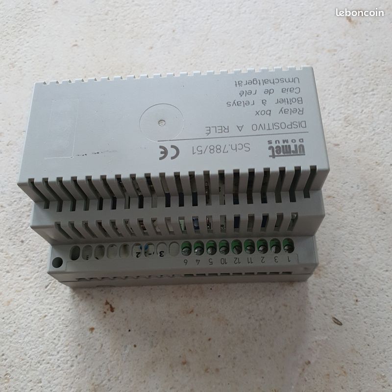Dispositif URMET de gestion automatique de 2 platines de rue (image 2)