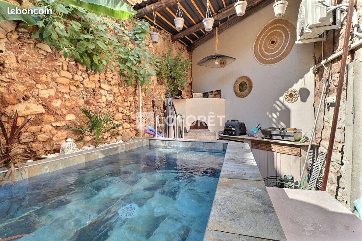 Maison 4 pièces 77 m² · à Cuers · 77 m² · 299 000 €
