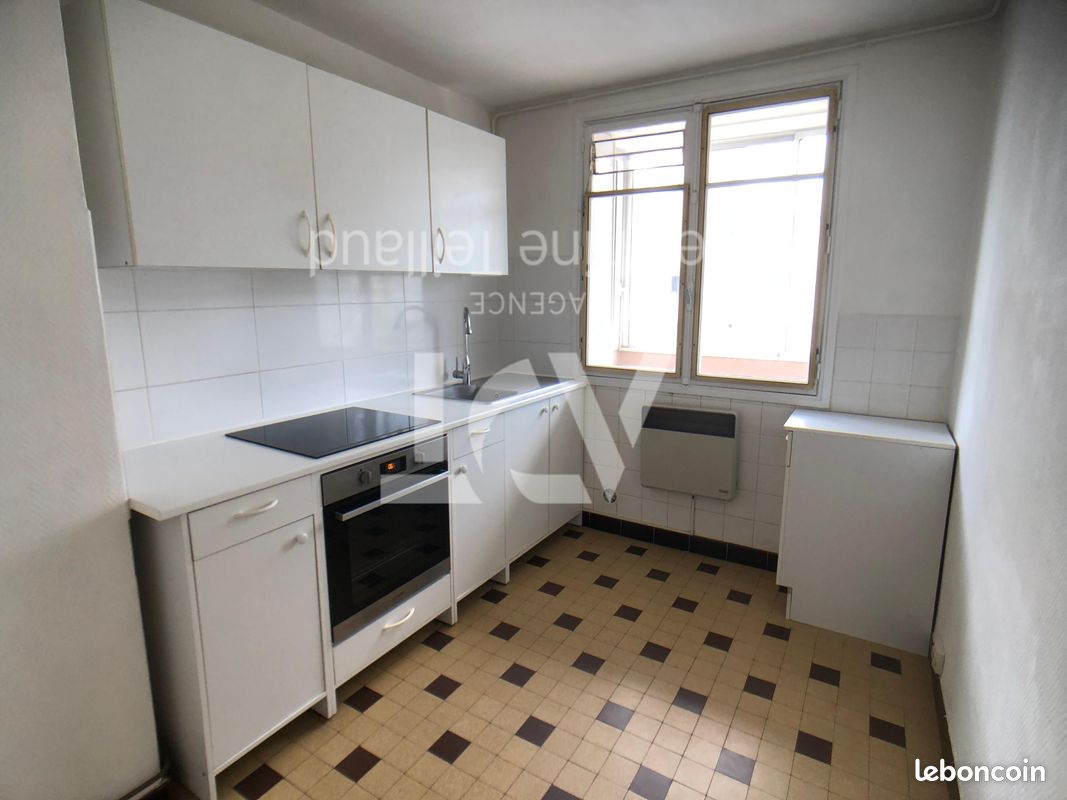 Appartement 3 pièces 54 m² · à Grenoble · 54 m² · 689 €