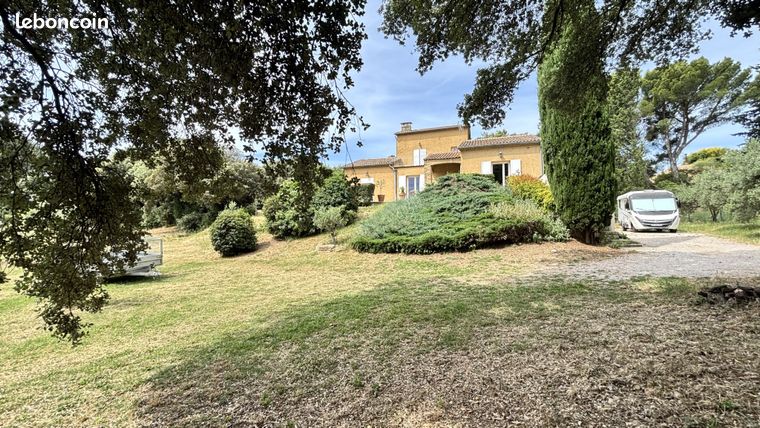 Maison 6 pièces 165 m²