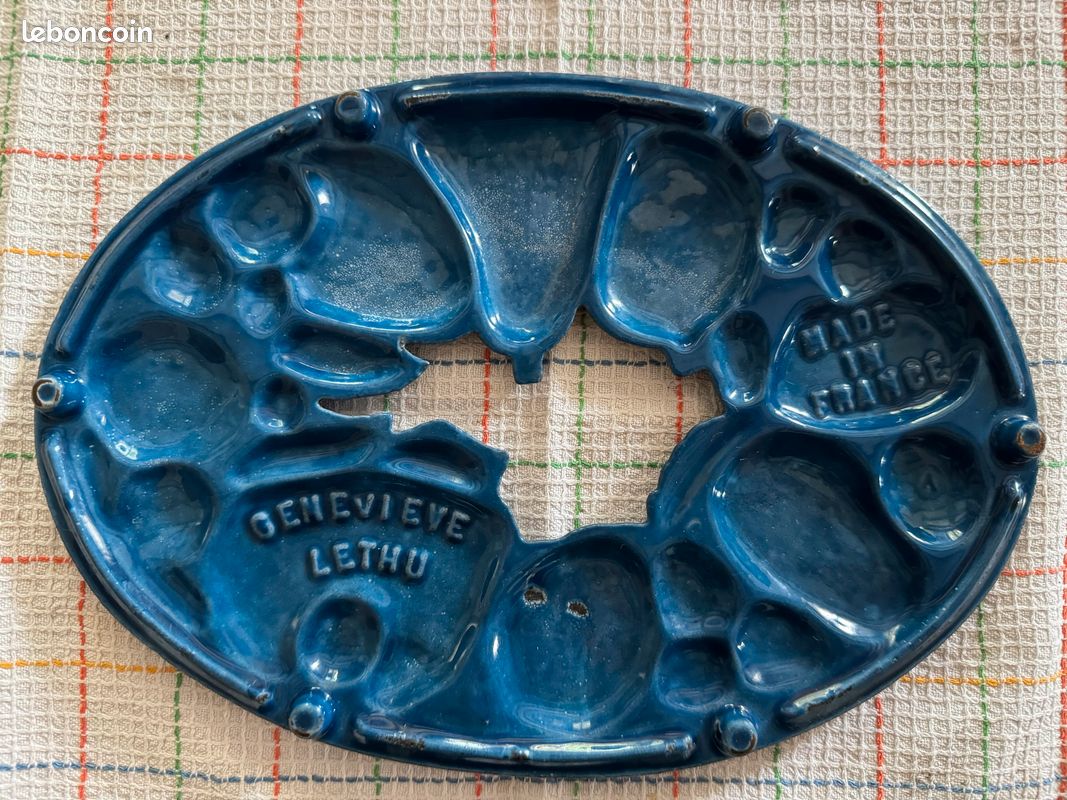 ANCIEN DESSOUS DE plat en fonte émaillée bleu vif– décor ajouré vintage EUR 23,00 - FR