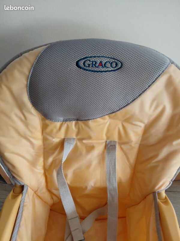 Chaise haute bébé (image 3)